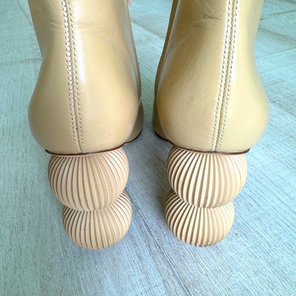 Beige Cult Gaia Cam Bauble Pointed-Toe Ankle Boots Size 38 - Picture 4 of 8